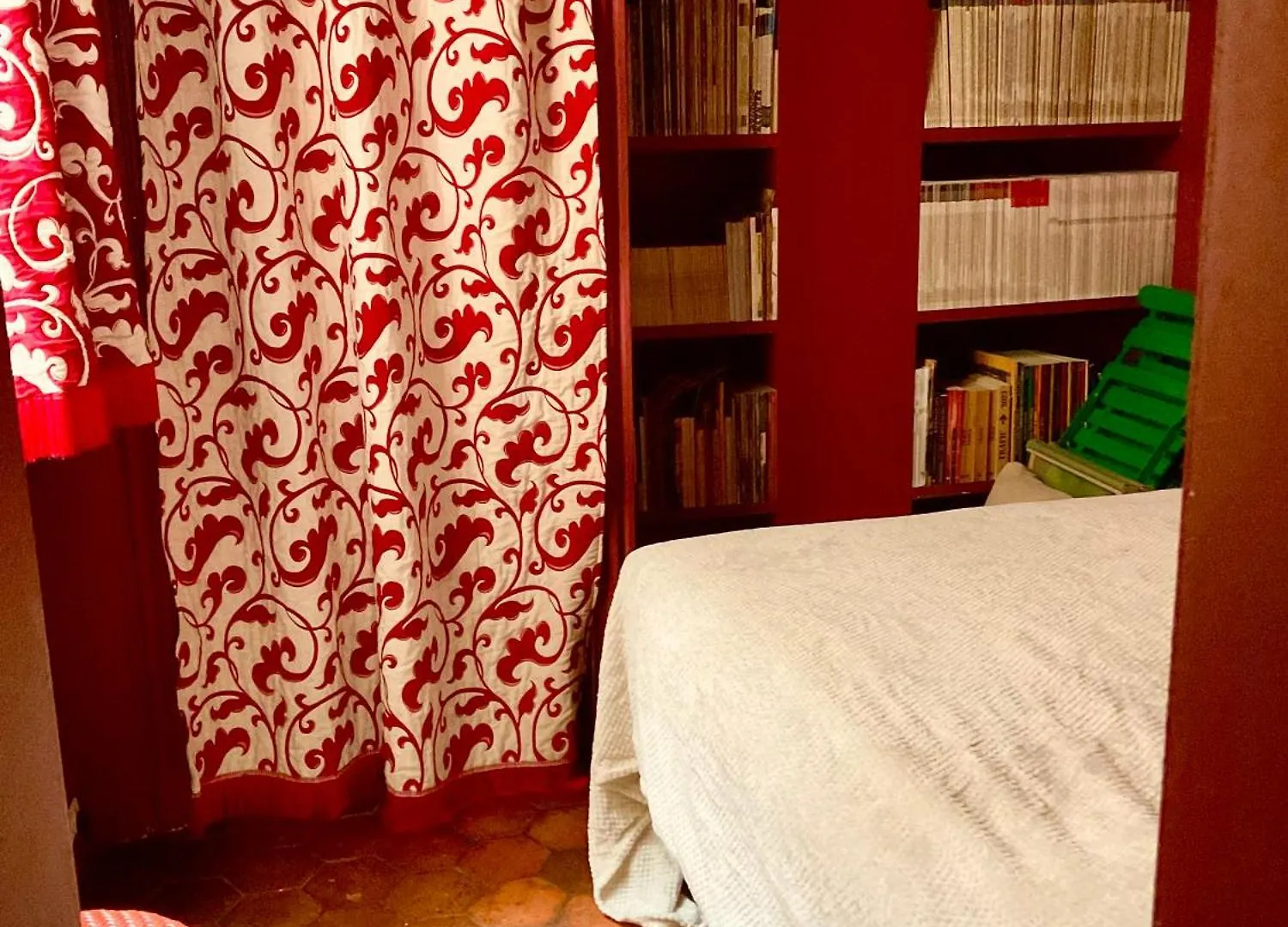Bel Appartement Ancien Sur Cour Verdoyante Párizs Apartman